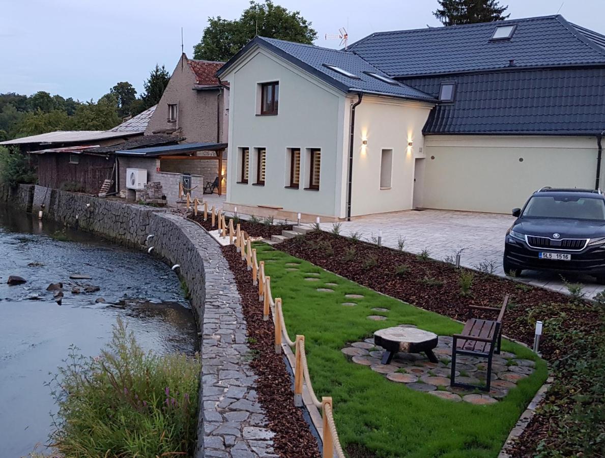 Apartmány Meandry Mimon Esterno foto
